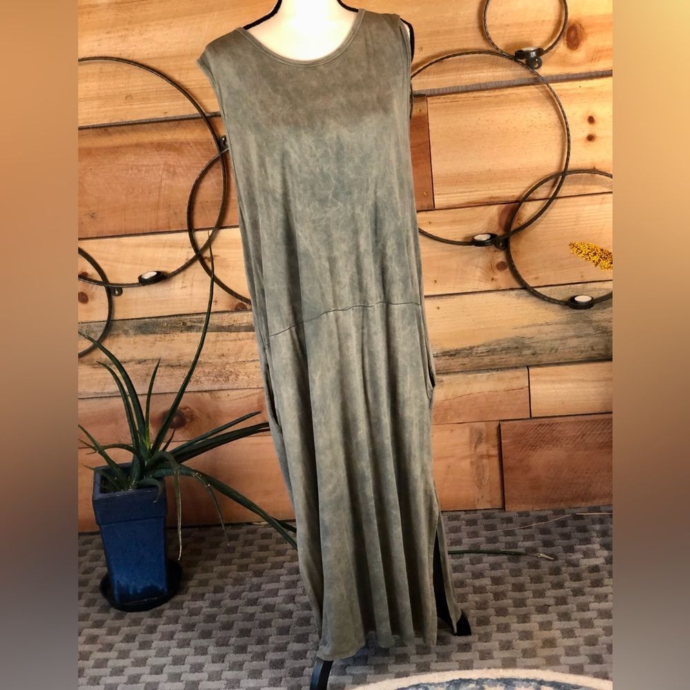 Green Marble Tye-Dye Jersey Maxi Dress